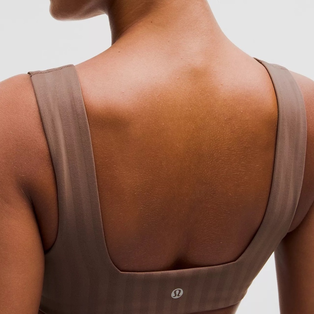 lululemon Wunder Under Bra *Light Support, A/B Cup *Tonal Stripe - Picture 4 of 10